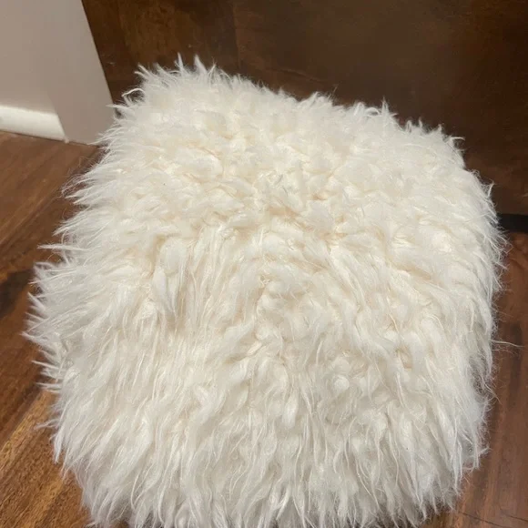 Scarf - Picture 2 of 3